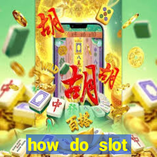 how do slot machines pay out