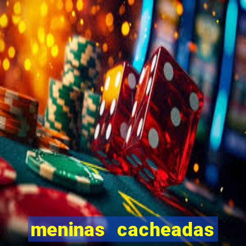 meninas cacheadas no espelho